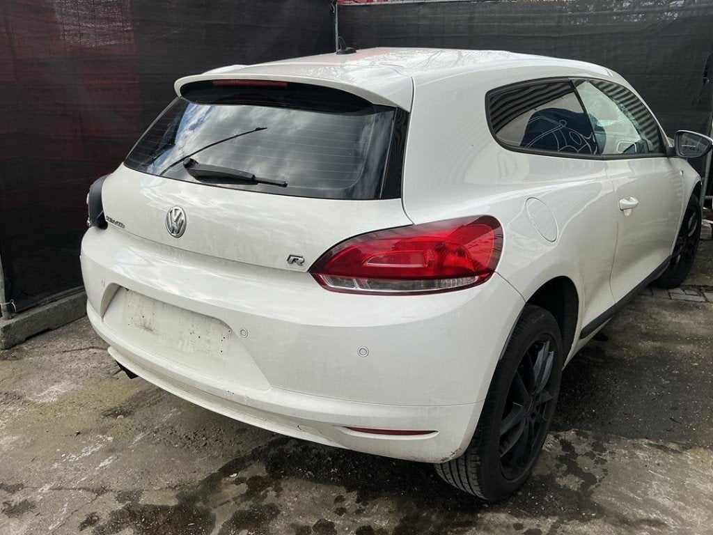 FUSEE RECHTS ACHTER Scirocco (137 / 13AD) (|3C0505434K|), Gebruikt, Volkswagen, Volkswagen AG, Kundenbetreuung@volkswagen.de