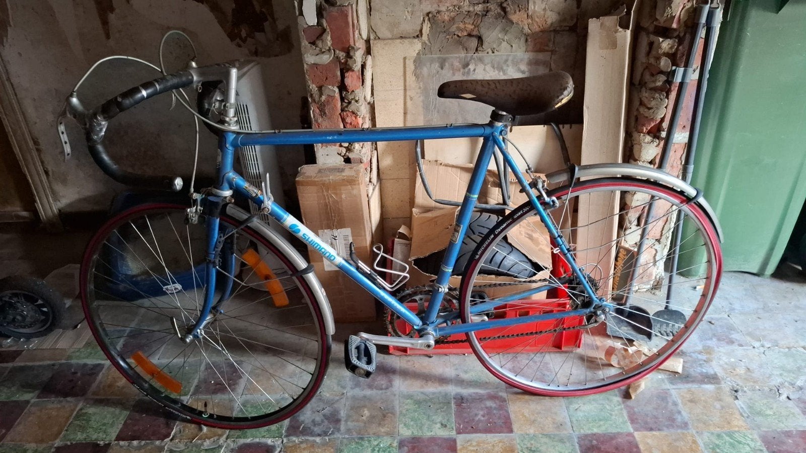 Race fiets met 2 nieuwe buiten banden, Fietsen en Brommers, Ophalen