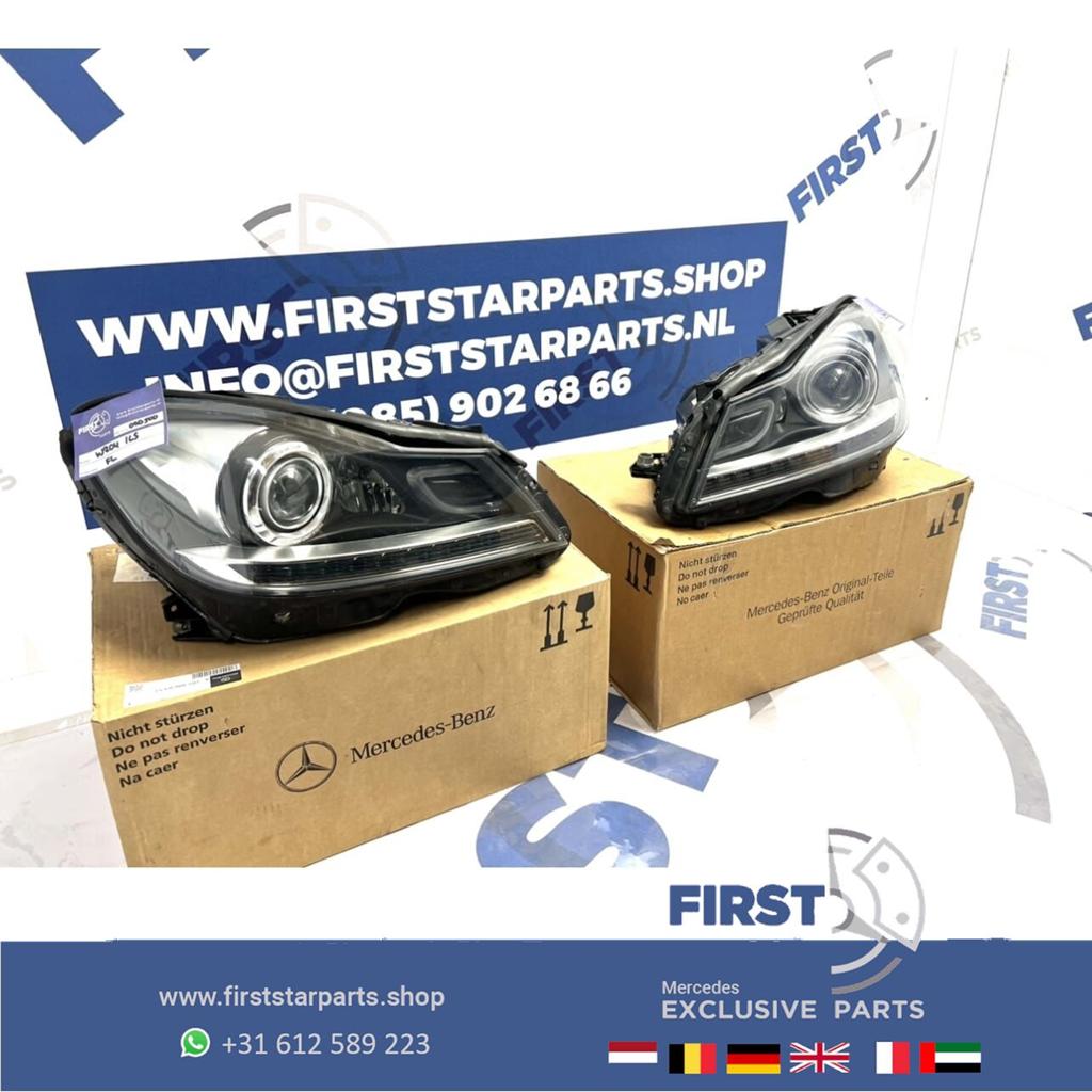 W204 KOPLAMP SET LINKS + RECHTS ILS Mercedes C Klasse FACELI, Auto-onderdelen, Gebruikt, -, Ophalen of Verzenden, -
