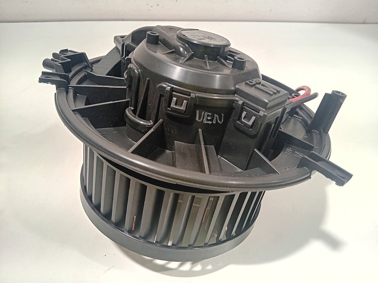 Kachel ventilator motor Volkswagen Golf, Auto-onderdelen, Onderdelen@venauto.nl, Van der Ven Autorecycling B.V., Gebruikt, Ettenseweg 76, 4706 PB Roosendaal, The Netherlands