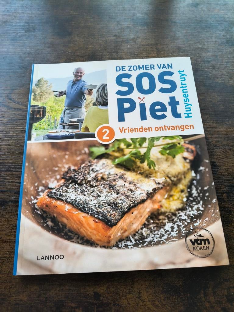 De zomer van SOS Piet - Vrienden ontvangen Piet Huysentruyt, Boeken, Ophalen of Verzenden, Zo goed als nieuw, Piet Huysentruyt