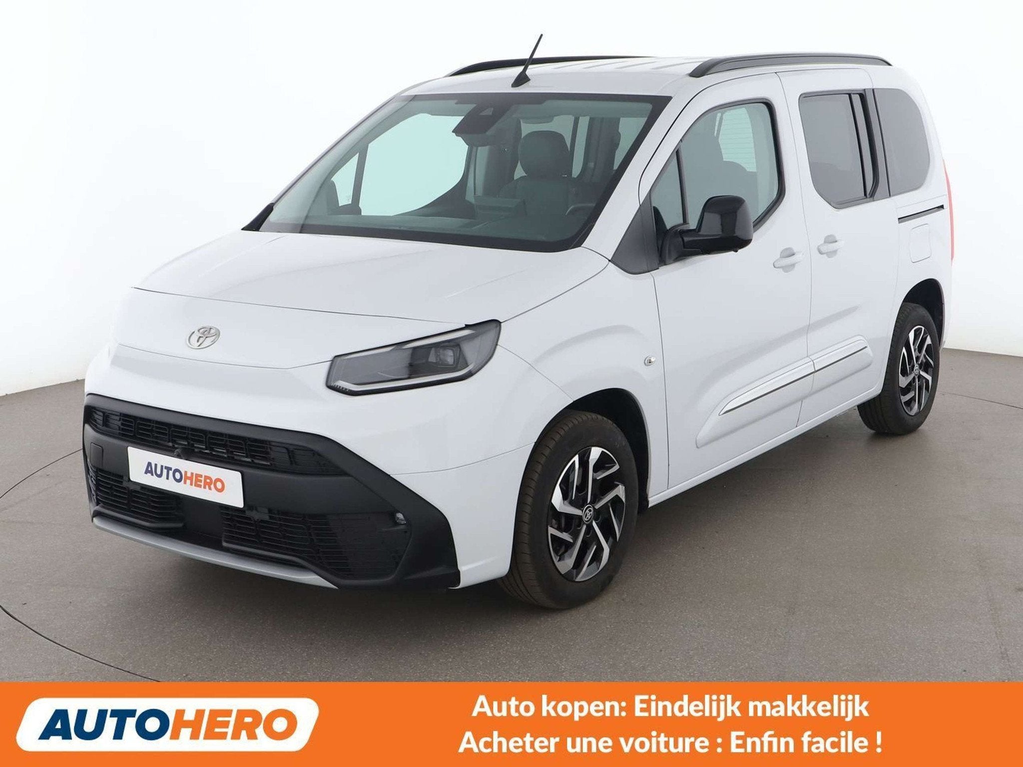 Toyota PROACE CITY 1.5 D-4D L1 Family (automatique), Autos, Cuir, Achat, Euro 6, 96 kW