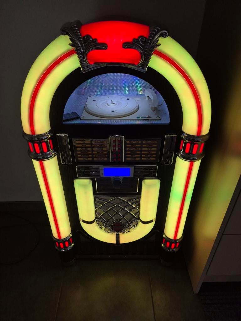 Jukebox/radio/Cdspeler platenspeler, Verzamelen, Automaten | Jukeboxen, Zo goed als nieuw, Overige merken, Ophalen