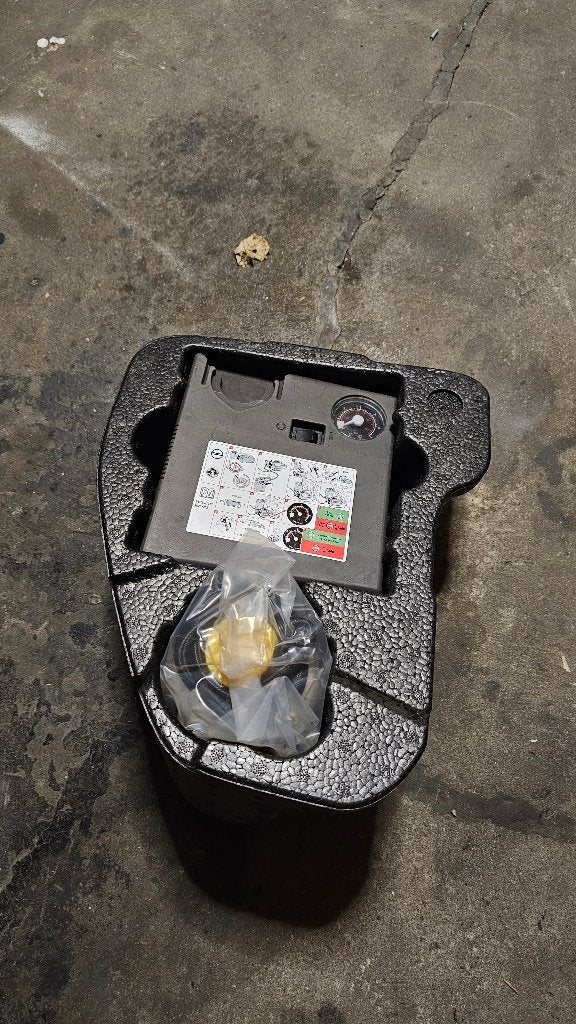 Kit de réparation et gonflage Opel Zafira C Tourer, Autos : Pièces & Accessoires, Enlèvement, Neuf, Opel