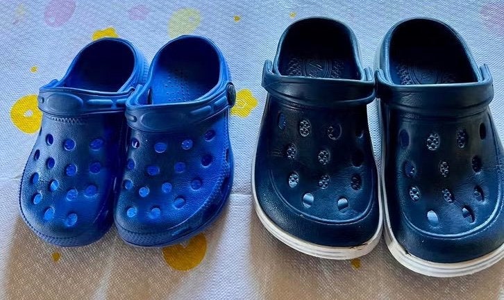 clogs voor kind, Kinderen en Baby's, Kinderkleding | Schoenen en Sokken, Ophalen, Zo goed als nieuw, Jongen of Meisje, Schoenen