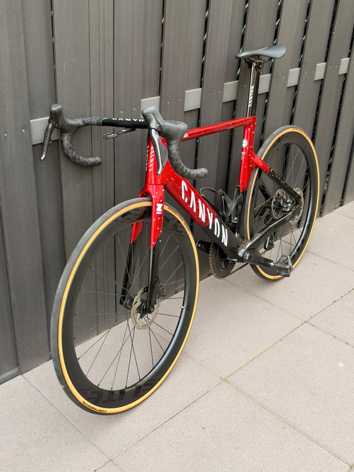 Canyon aeroad CFR custom, Gebruikt, Carbon, 10 tot 15 versnellingen, Schijfrem