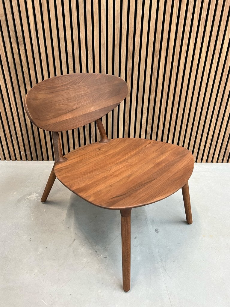 Artisan Wu Lounge Steol - European Walnut, Antiquités & Art, Enlèvement ou Envoi