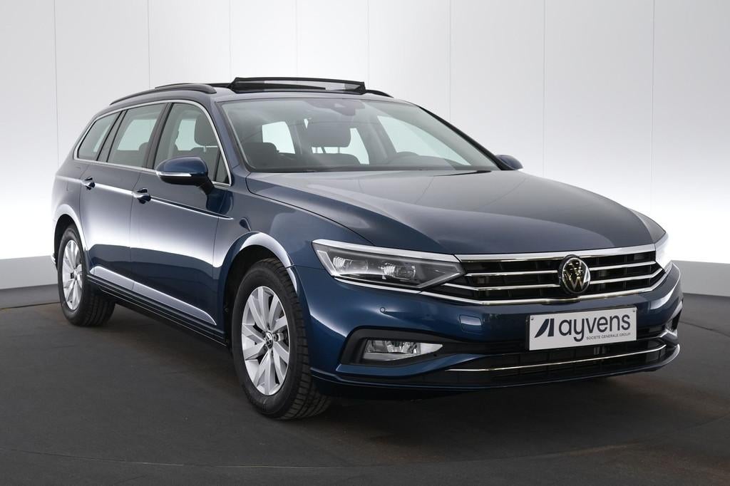 (2FNN612) VOLKSWAGEN PASSAT VARIANT, Auto's, Stof, Blauw, https://public.car-pass.be/vhr/a7668f24-100d-4a11-bdcc-3ec7f9f4815a