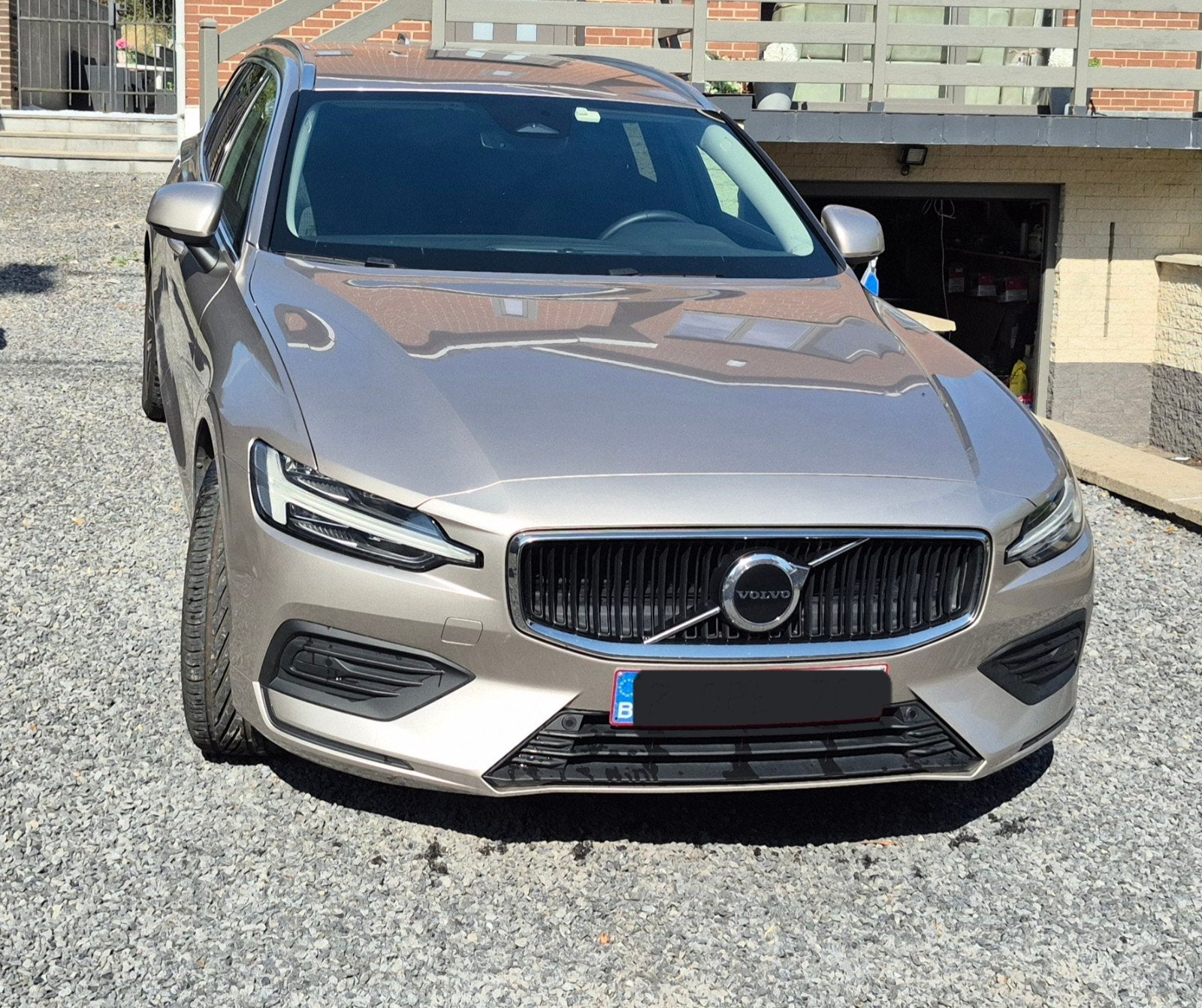 Volvo V60 B3 Mild Hybrid Core – 163 ch – Boîte automatique –, Auto's, Particulier, Te koop