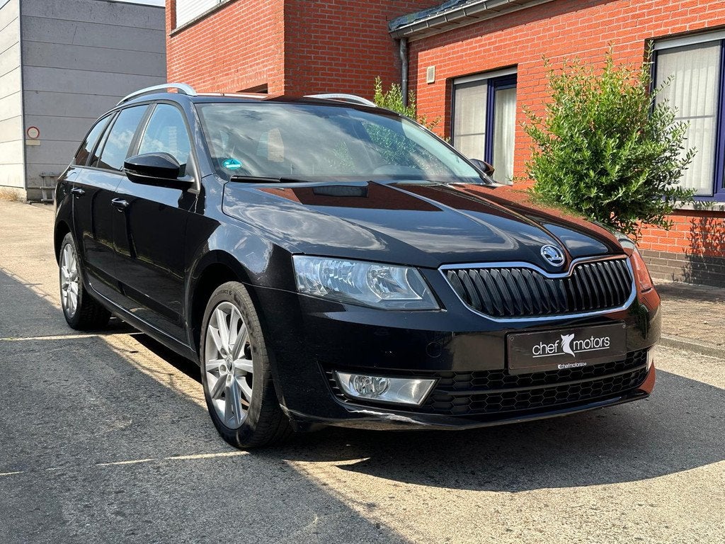 Skoda Octavia 1.4TSI Benzine|Automaat|EersteE.|Ondboekje, Auto's, Skoda, Automaat, Gebruikt, Zwart, Zwart