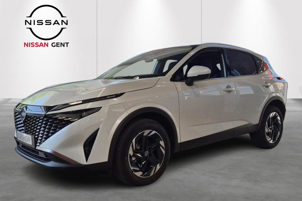 Nissan Qashqai N-Connecta Mild Hybrid 140 PK Manueel/Cold Pa, Auto's, Stof, Zwart, 4 cilinders, 700 kg