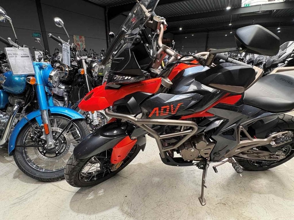 Zontes 310 T2 2023 [279km], Motos, 312 cm³, ABS, Tourisme, Entreprise