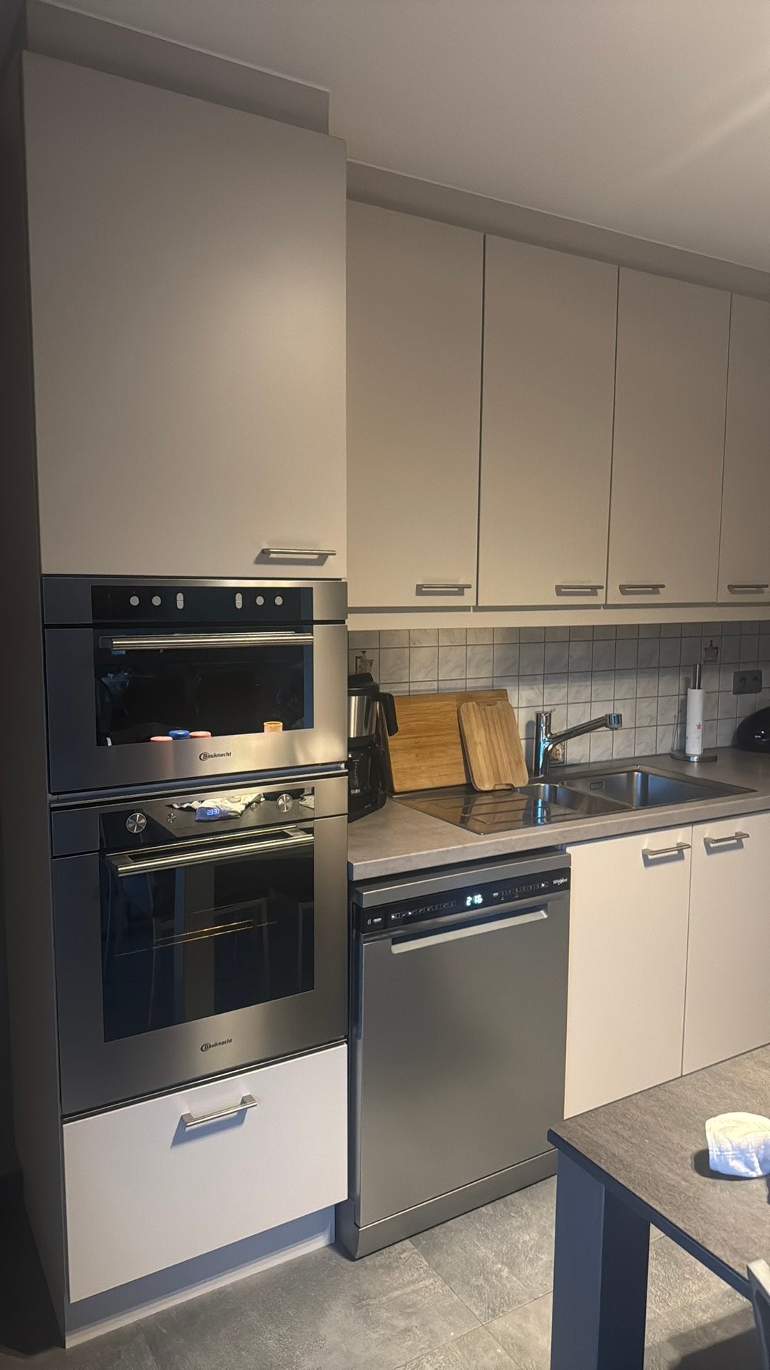 Keuken gratis, Huis en Inrichting, Ophalen, Gebruikt, Crème, Hoekkeuken