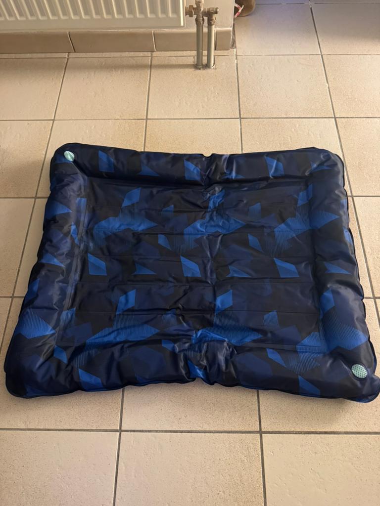 Grote nieuwe koelmat voor honden!, Ophalen, Nieuw