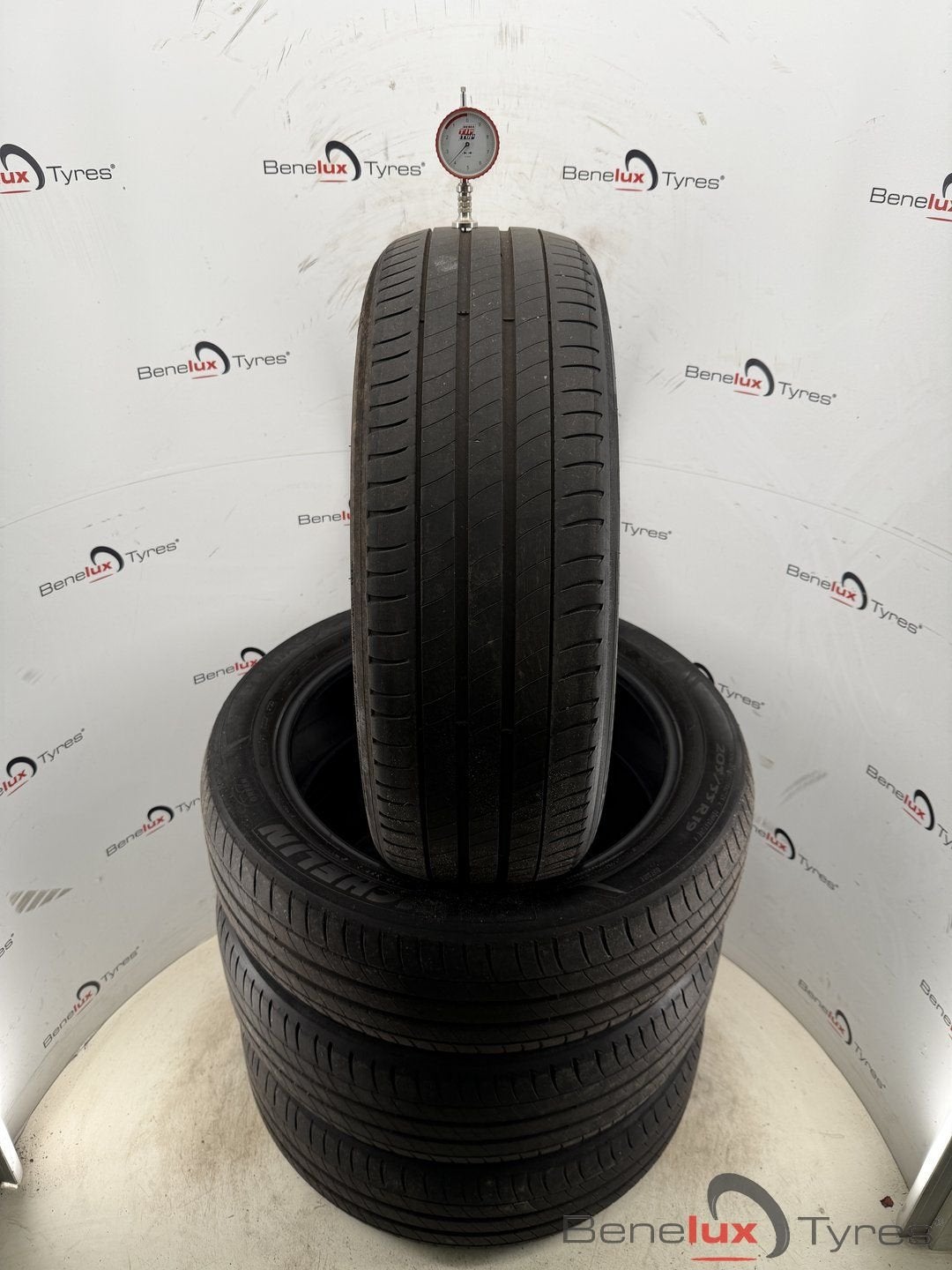205/55R19 205/55 R19 205/55/19 2055519 Citroen C5 Peugeot DS, Gebruikt, -, -, 205 mm