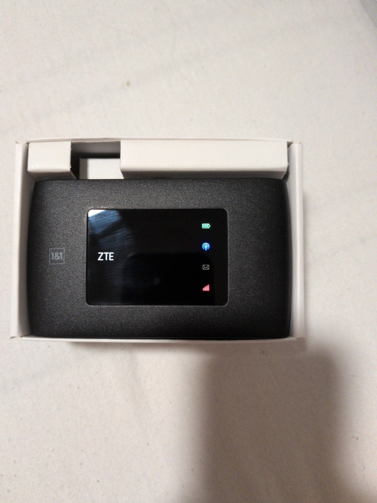 wifi 4g ZTE MF920U, Ophalen, Zo goed als nieuw, Router met modem, ZTE