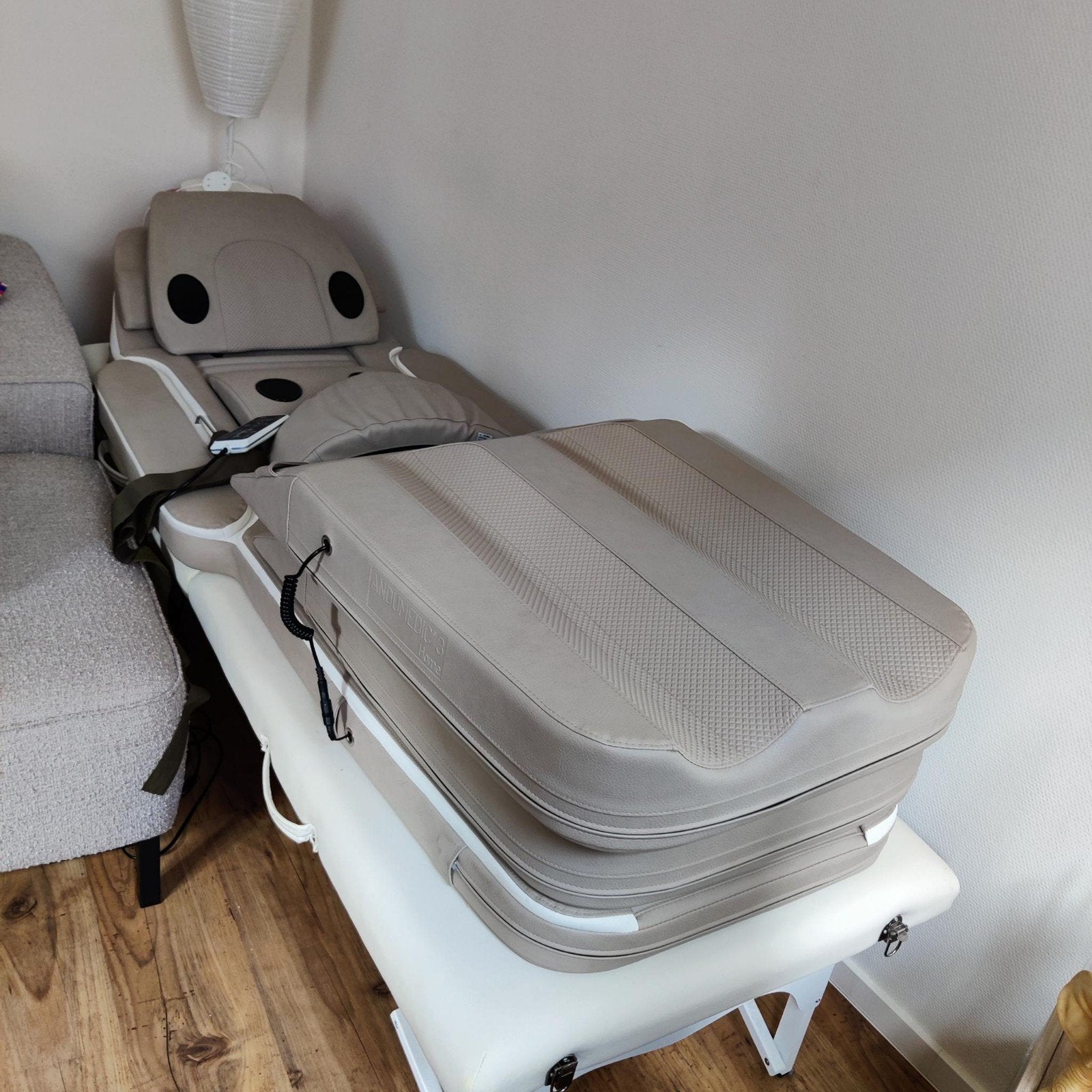 Andumedic 3 andulatiematras, Sports & Fitness, Produits de massage, Enlèvement
