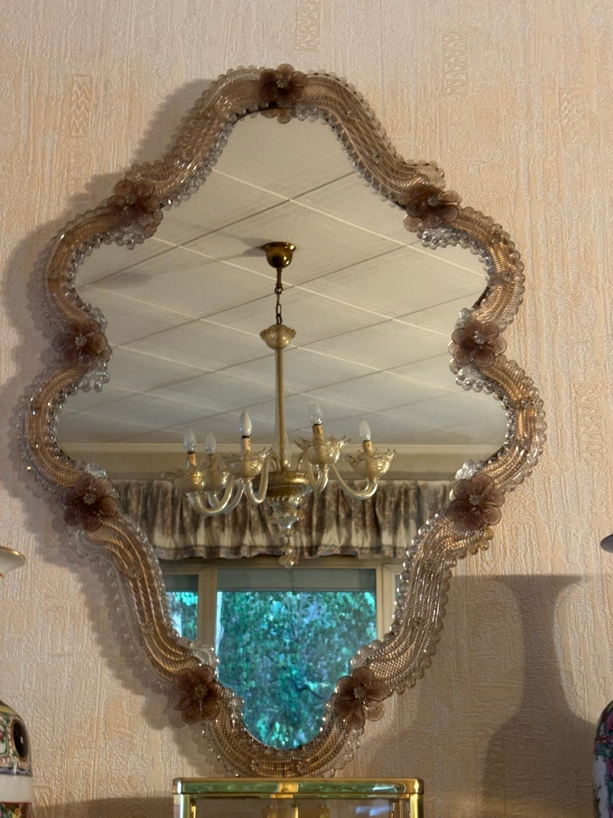 Murano spiegel, Enlèvement