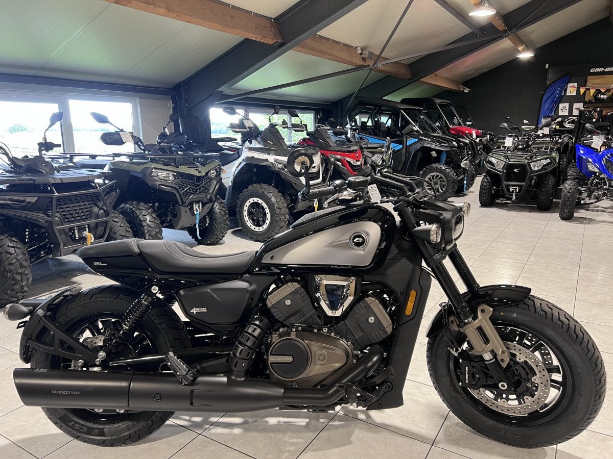 QJ Motor SRV 600 V4, Chopper, Meer dan 35 kW, 600 cc, Bedrijf