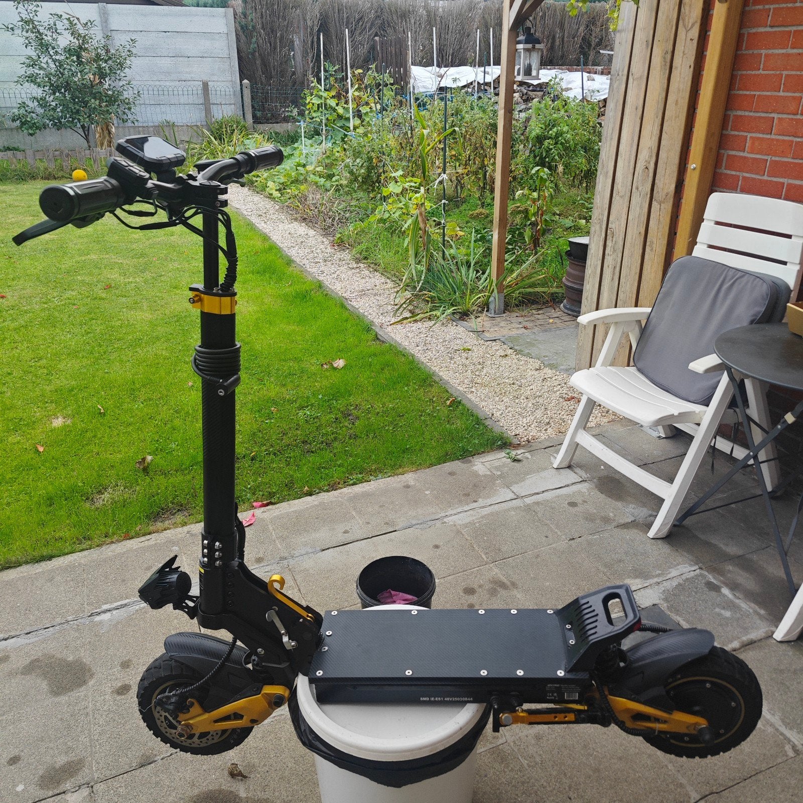 Ienyrid es1 - elektrische step 2400W, Ophalen, Zo goed als nieuw, Elektrische step (E-scooter), Ienyrid