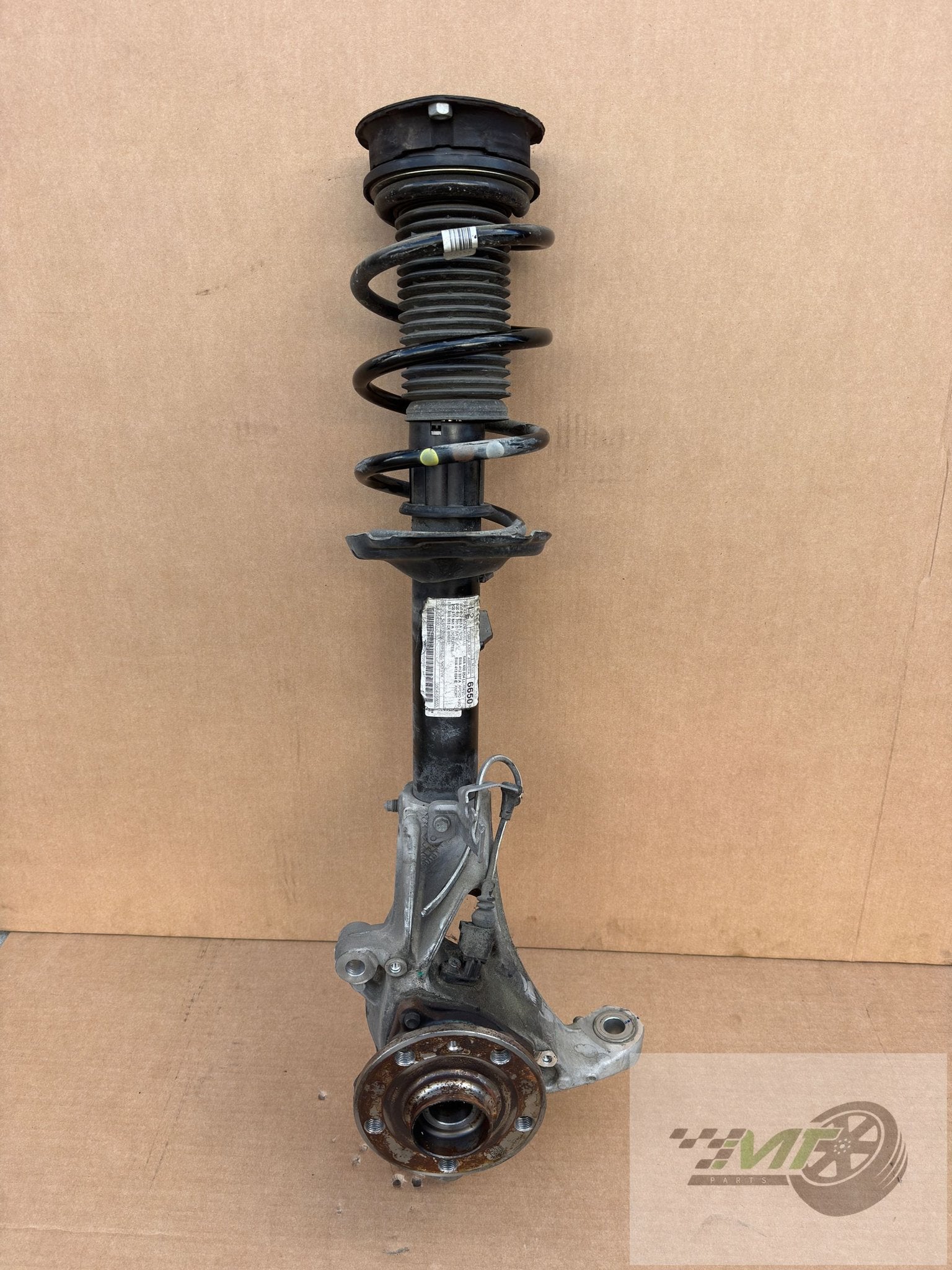 Cupra Formentor : jambe de suspension, fusée, suspension, GA, -, Origine de la pièce connue, Utilisé, Autres marques automobiles