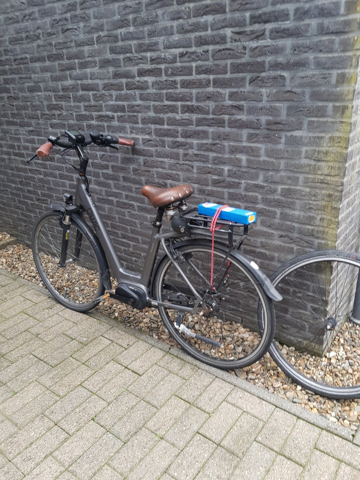 qwic electrische damesfiets, goed lezen, Fietsen en Brommers, Ophalen, Motor