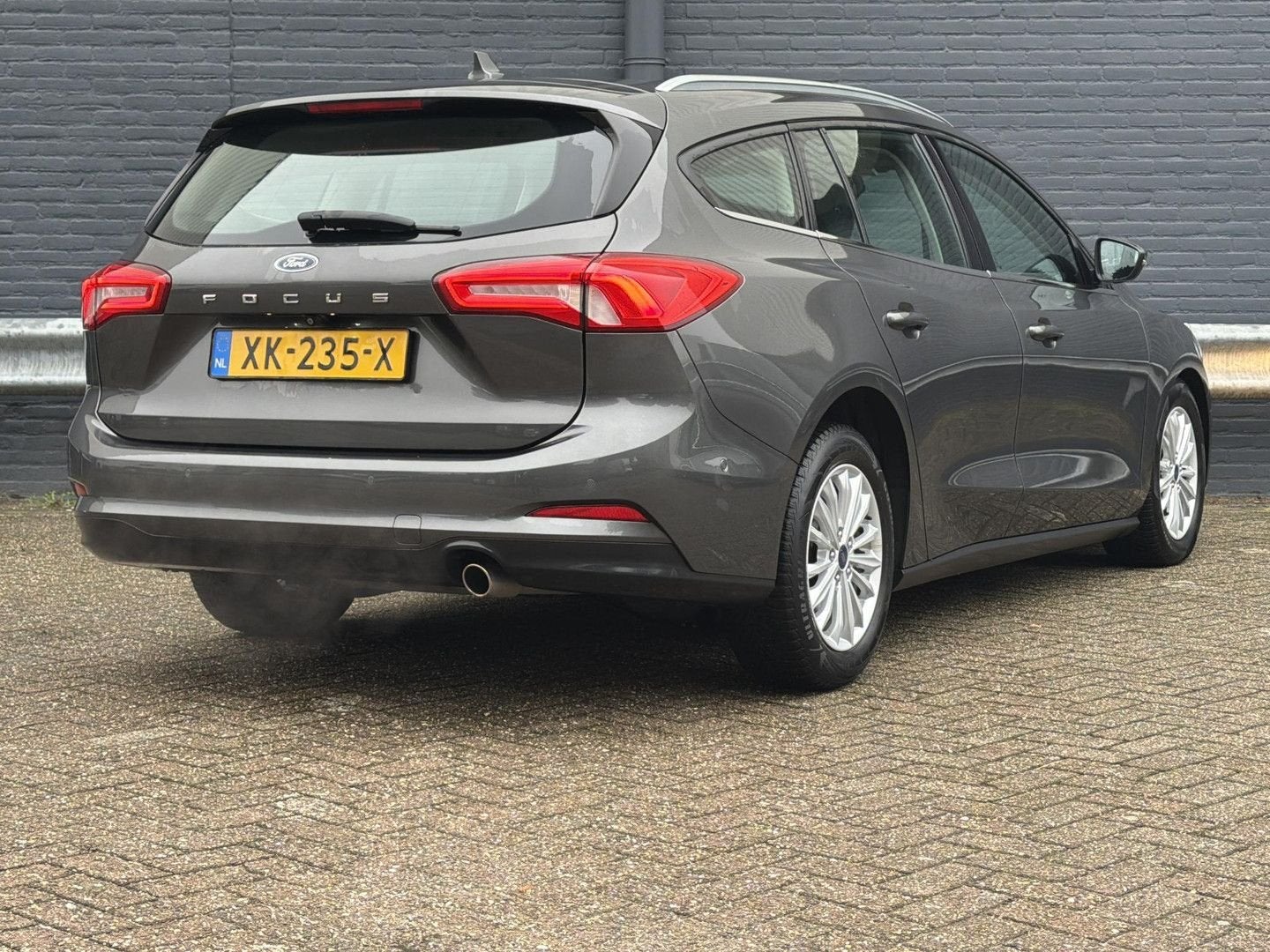 Ford Focus Wagon 1.5 EcoBlue Titanium Business Automaat | €, Auto's, 116 g/km, Zwart, Navigatiesysteem, Bedrijf