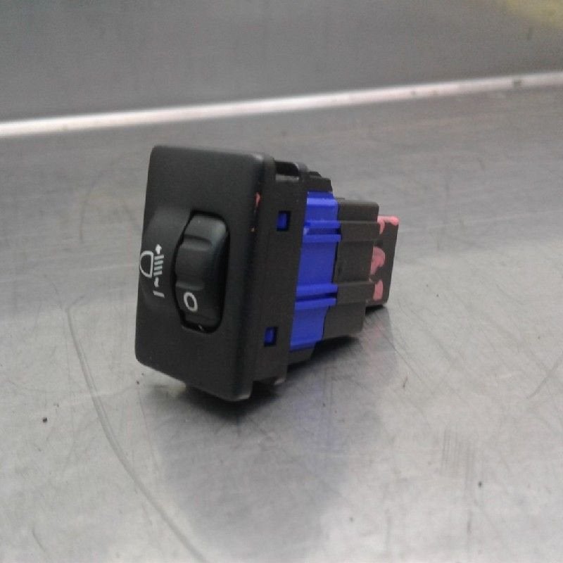 KOPLAMP IHV SCHAKELAAR Toyota Aygo (B40) (01-2014/06-2018), Gebruikt, Dhr. M. Roggen, Toyota, Marinus@Japoto.nl