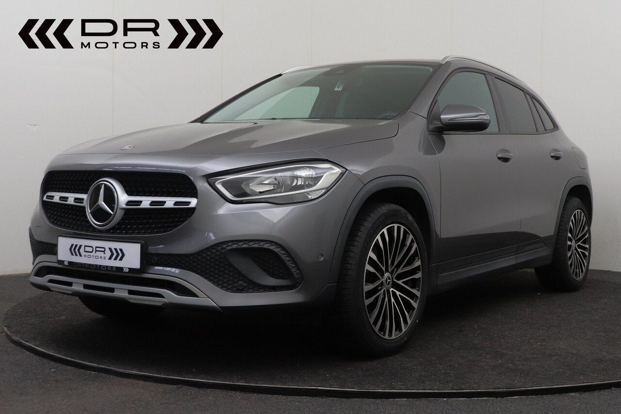 Mercedes-Benz GLA 180 DCT 7-GTRONIC - NAVI - CAMERA - DAB, Auto's, Mercedes-Benz, 4 deurs, 4 cilinders, https://public.car-pass.be/vhr/f59f1c61-c4b4-41df-bac8-262217b8158d