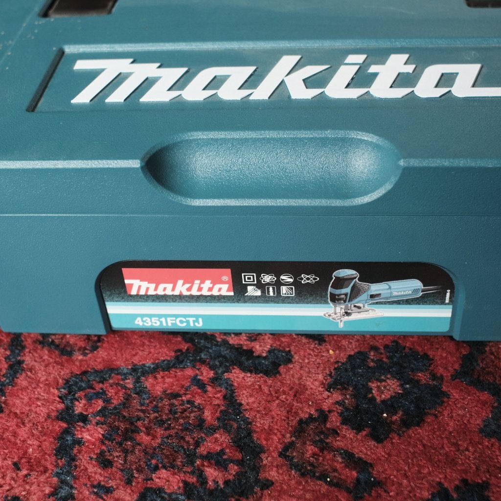 scie sauteuse, Bricolage & Construction, Outillage | Scies mécaniques, Neuf, 600 à 1200 watts, Enlèvement, Makita