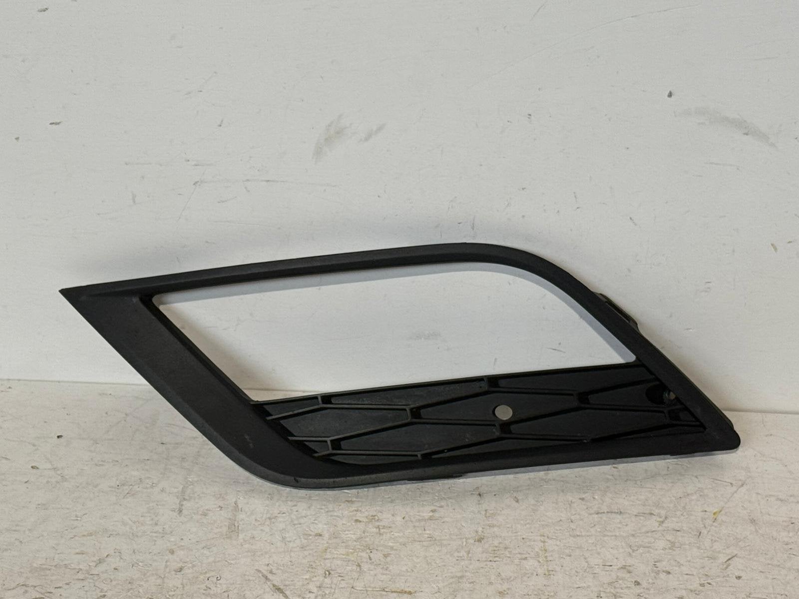 Cache feu antibrouillard gauche Seat Ibiza 6J 6J0853665F, Utilisé