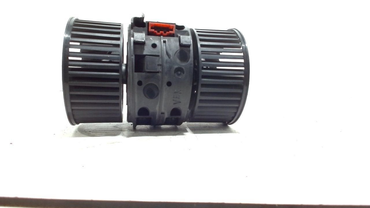Kachel ventilator motor Renault Mégane, Onderdelen@venauto.nl, Van der Ven Autorecycling B.V., Gebruikt, Ettenseweg 76, 4706 PB Roosendaal, The Netherlands