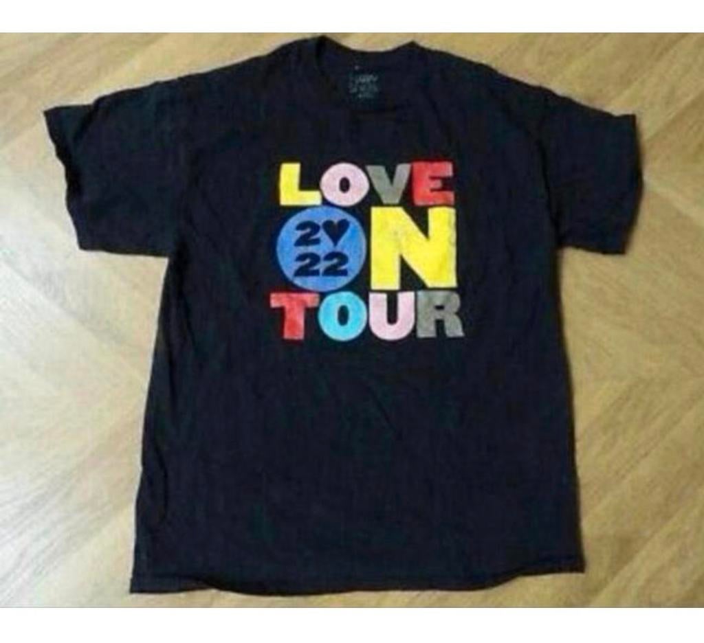 Harry Styles Live T-shirt 2022 Love on tour tshirt maat M, Ophalen of Verzenden, Zo goed als nieuw, Kleding