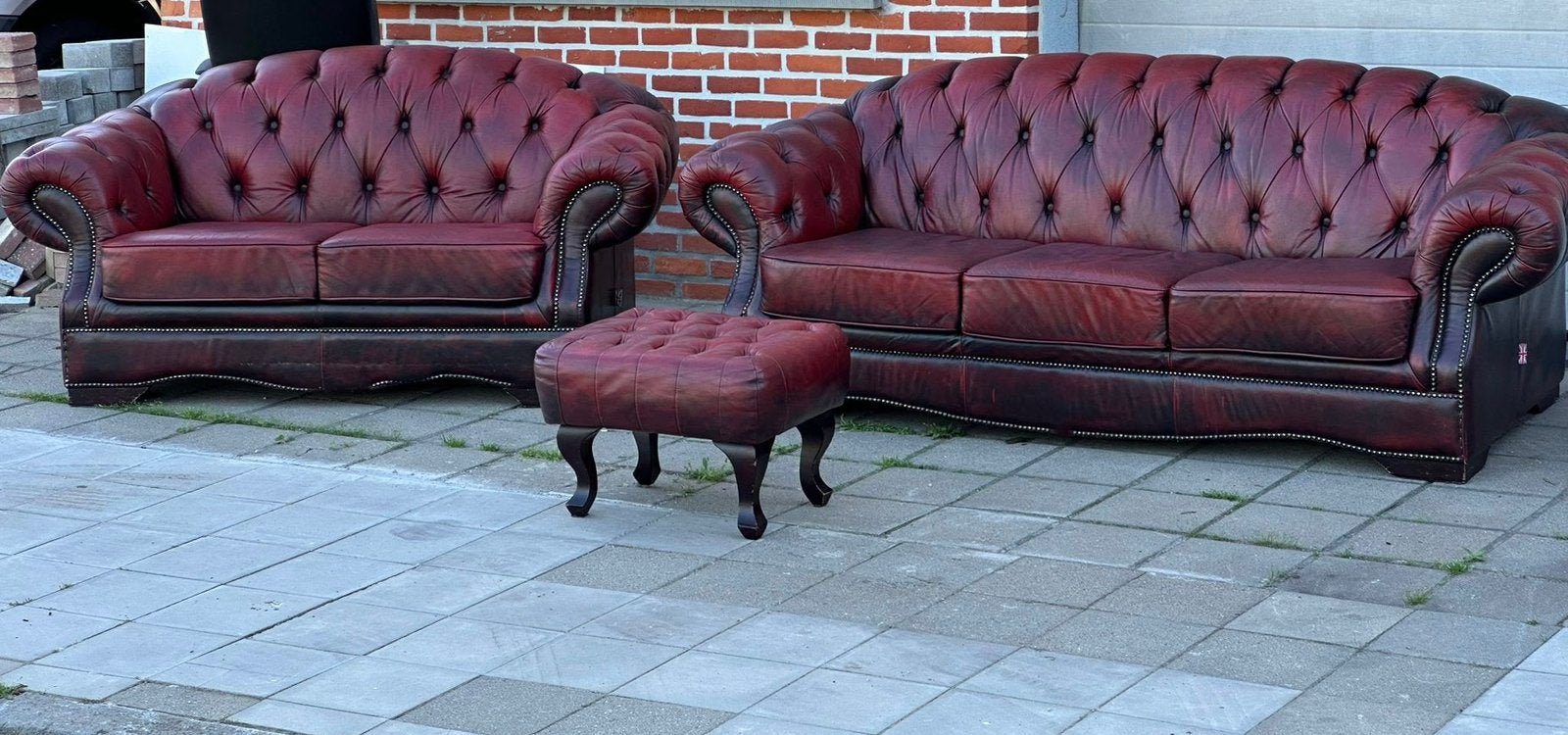 Chesterfield 3+2+ poef, Ophalen, Zo goed als nieuw