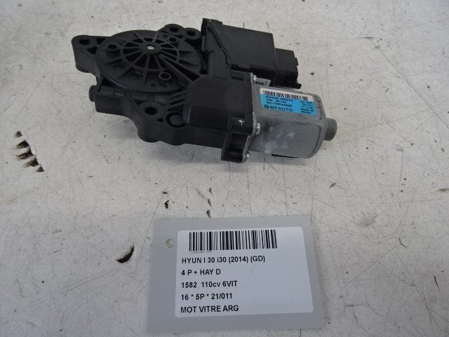 MOTOR RAAMMECHANIEK LINKS ACHTER i30 (GDHB5) (83450A6010), Hyundai Motor Deutschland GmbH, Gebruikt, Kaiserleipromenade 5
63067  Offenbach am Main, DE