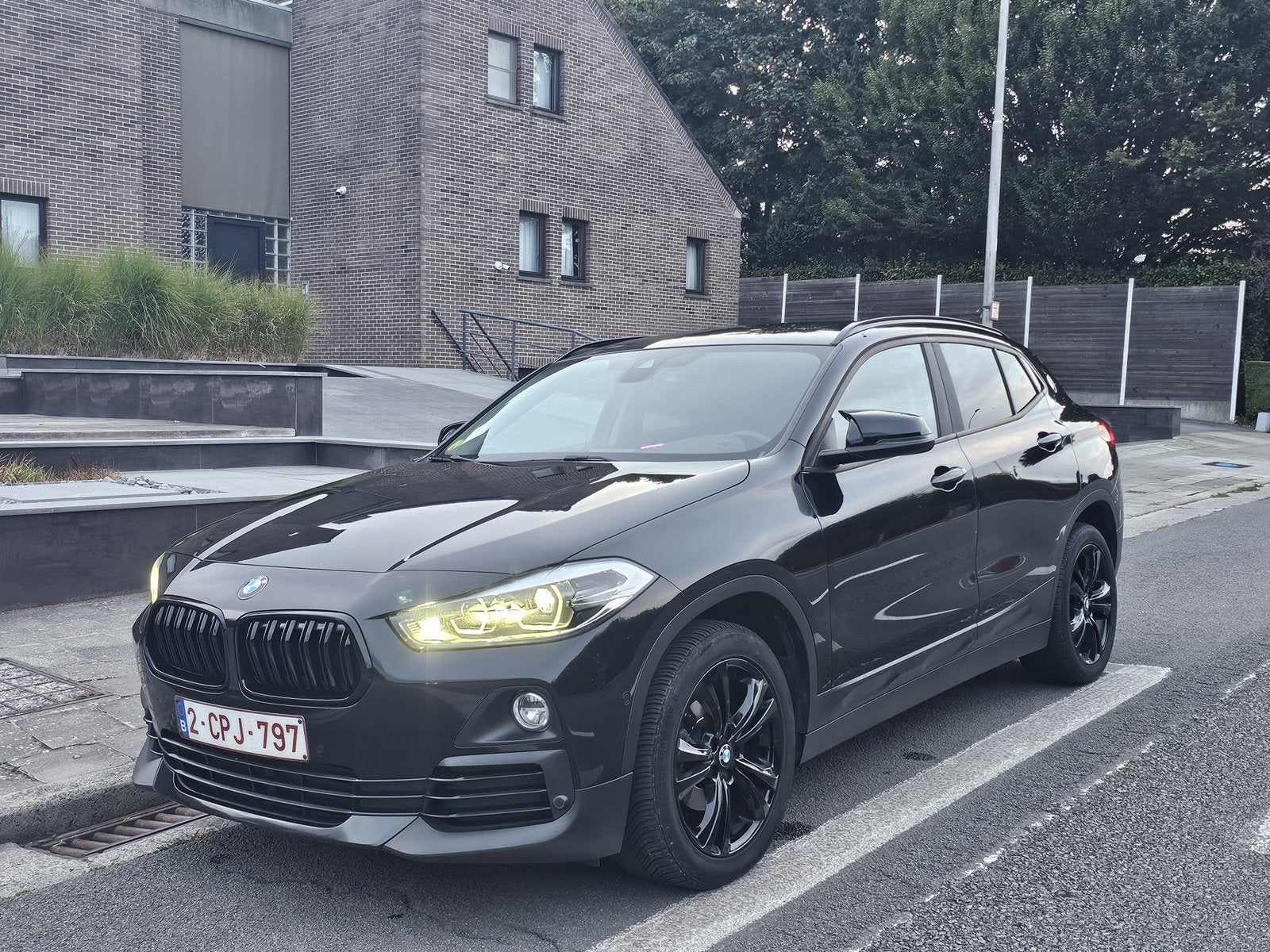 BMW X2 FULL BLACK, Automaat, Dealer onderhouden, X2, Euro 6