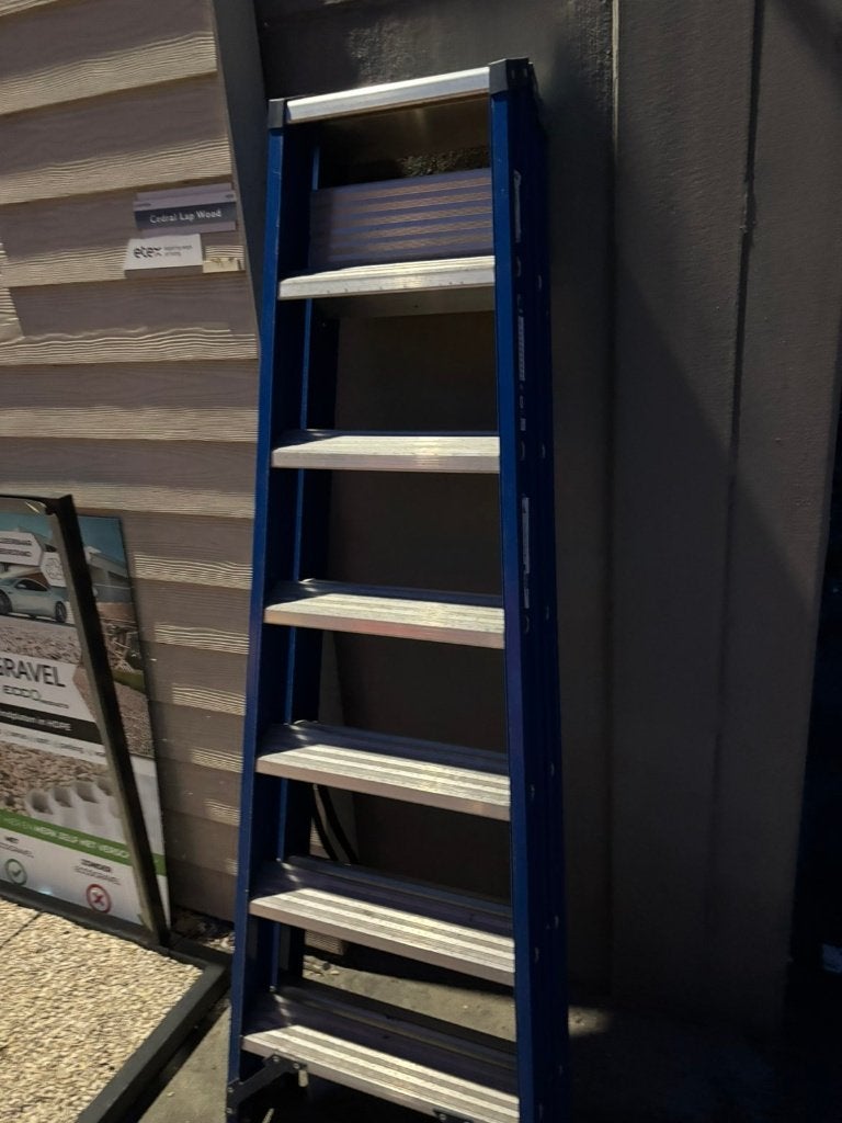 Nieuwe trapladder, Doe-het-zelf en Bouw, Ophalen, Nieuw