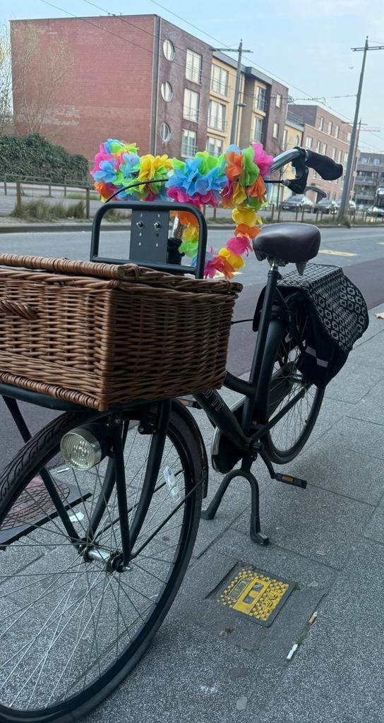 Dames fiets, Ophalen, Zo goed als nieuw