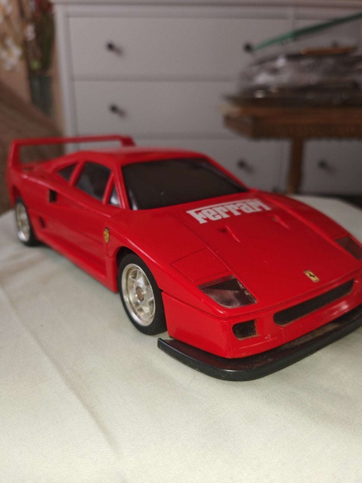 1989 Voiture RC vintage Ferrari F40 - Made in Macau, Enlèvement, Voiture
