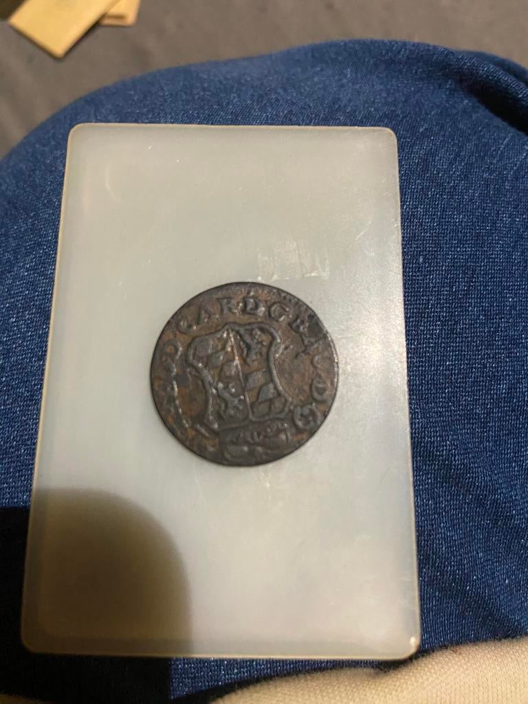 Oude munten, Enlèvement, Monnaie