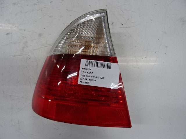 FEU ARRIÈRE GAUCHE BMW 3 serie Touring (E46 / 3), Mevr. I. Hauben, Utilisé, BMW, Rue de l'Espoir 34 34
4030  GRIVEGNÉE, BE