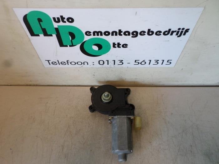 Moteur de vitre portière d'un BMW 3-Serie (3-Serie 98-), -, 3 mois de garantie, Utilisé, -