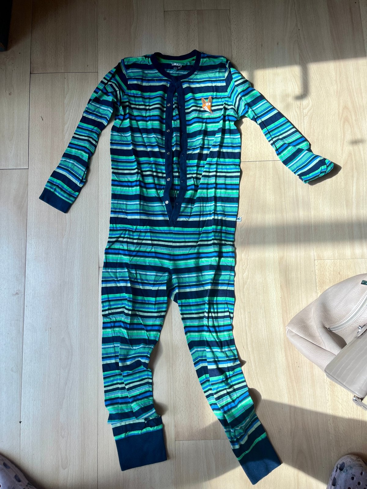 Onesie Woody pyjama maat 140 print intact, Kinderen en Baby's, Kinderkleding | Maat 140, Ophalen, Gebruikt, Nacht- of Onderkleding