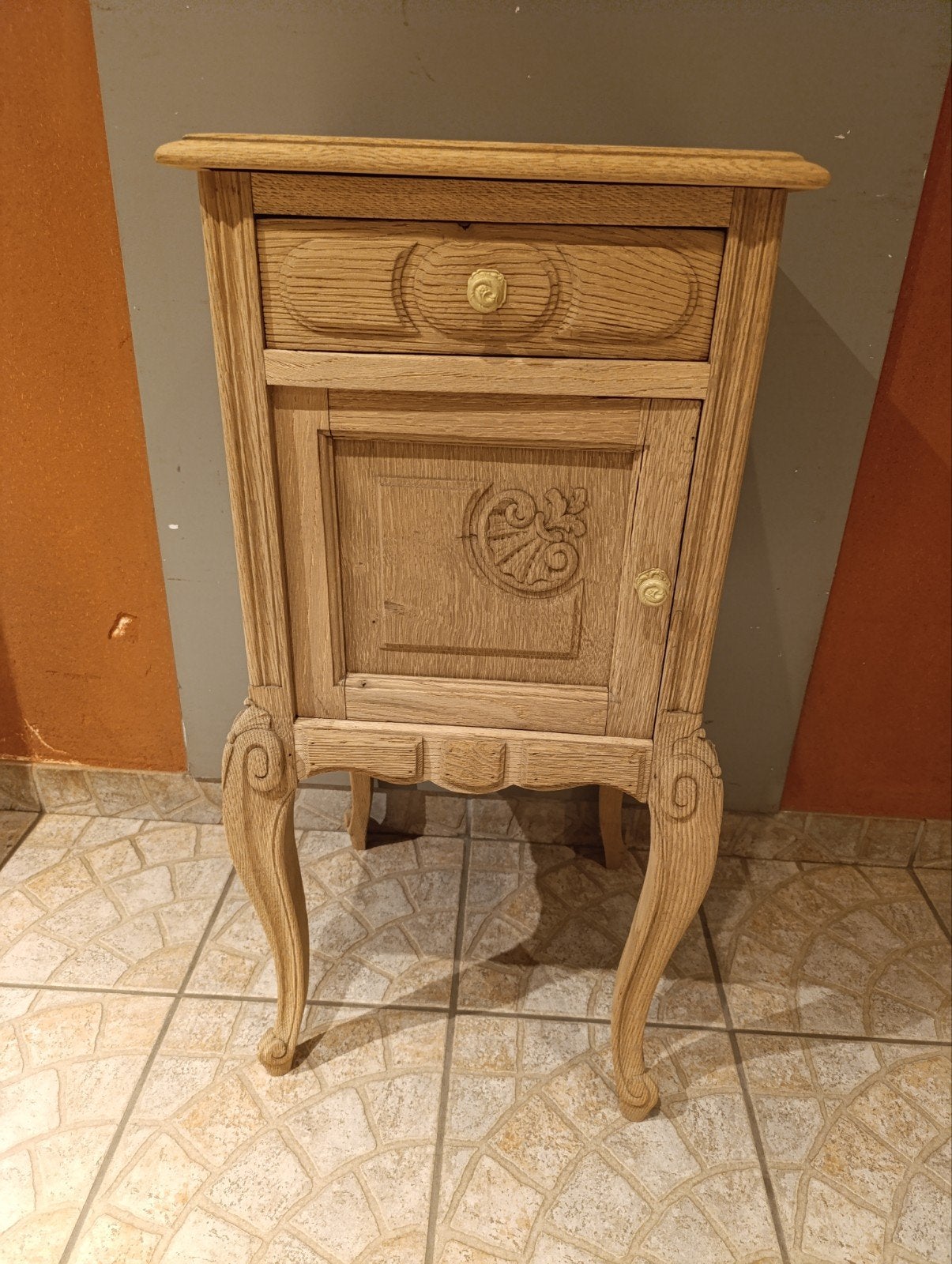 meuble en chêne aérogommer, Maison & Meubles, Chambre à coucher | Tables de chevet