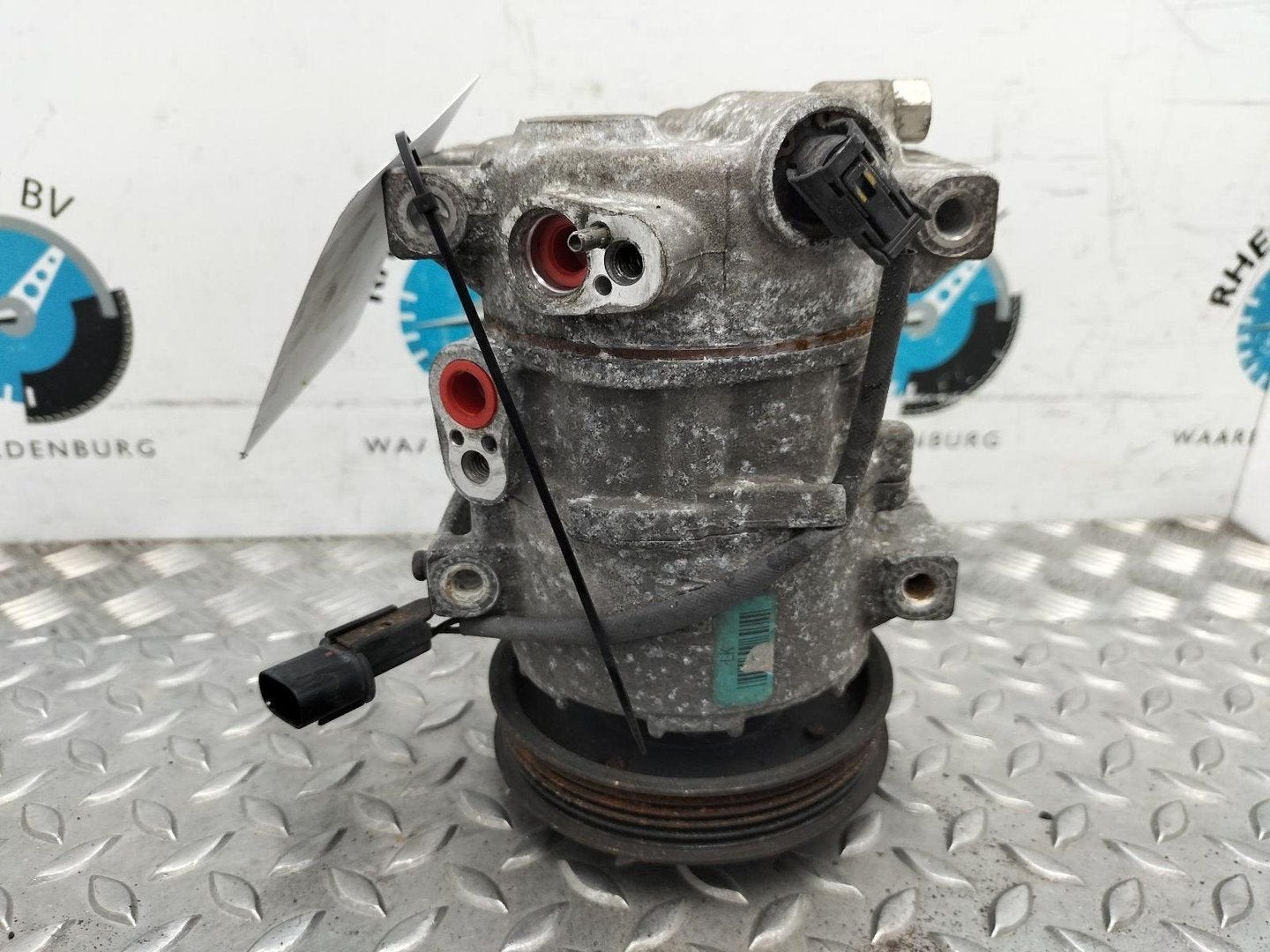 KIA RIO AIRCO COMPRESSOR / AIRCOPOMP 2014, Auto-onderdelen, Ophalen of Verzenden, Gebruikt, Stiba lid