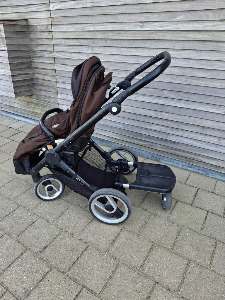 Buggy Mutsy avec marchepied pour le 2ème enfant., Enlèvement, Utilisé, Poussette, Mutsy