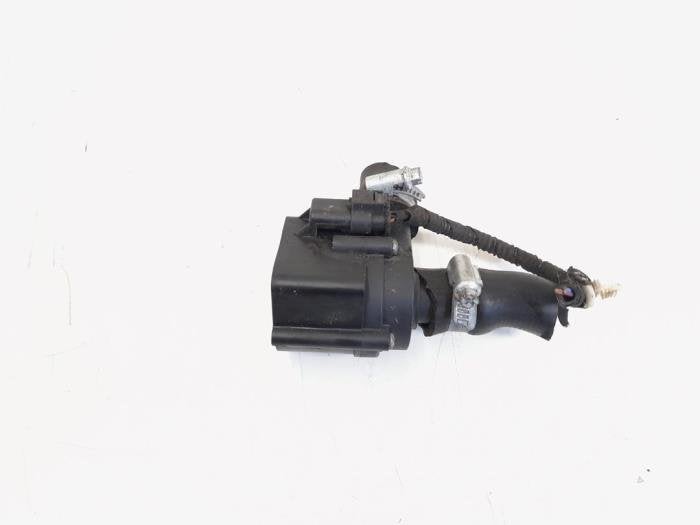 Extra waterpomp van een Audi A4, Gebruikt, -, -, -