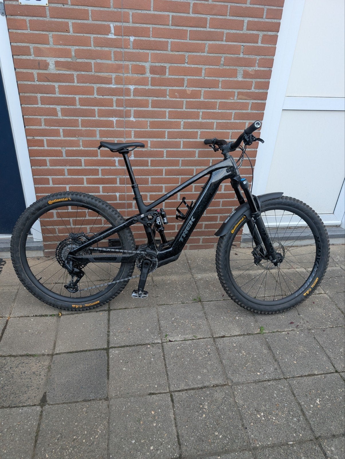 Trek fuel+ 9.7 maat M met garantie!!, Fietsen en Brommers, Ophalen, Fully, Zo goed als nieuw, Schijfrem