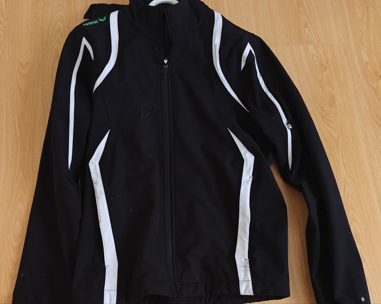 Gilet de sport Erima, Vêtements | Hommes, Vêtements de sport, Erima, Général, Enlèvement, Porté