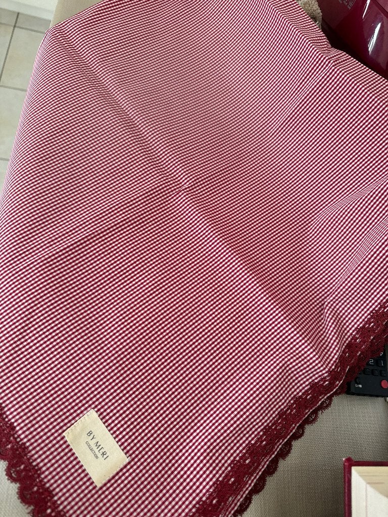 Foulard, Enlèvement, Neuf